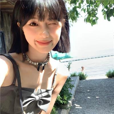 在微尘中漫舞